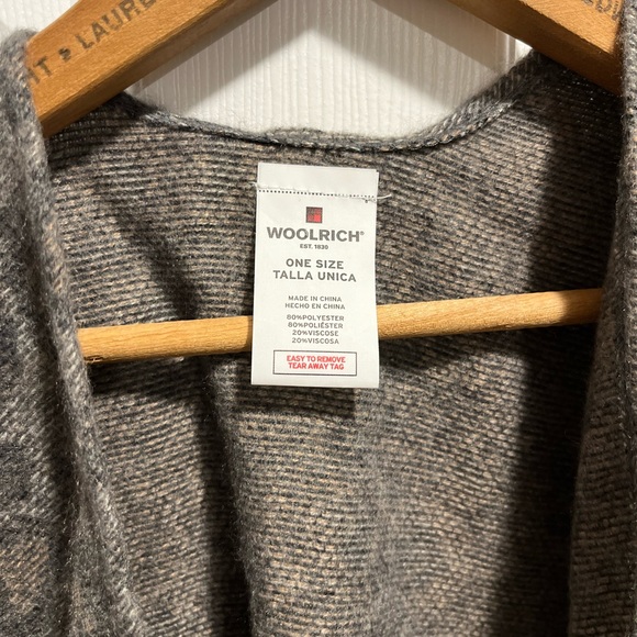 Woolrich Leopard Print Cozy Blanket Poncho Wrap One Size - Picture 4 of 9